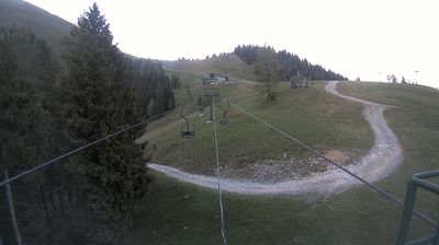 immagine della webcam nei dintorni di Vilminore di Scalve: webcam Spiazzi