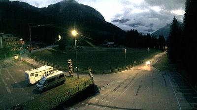 immagine della webcam nei dintorni di Zambla: webcam Spiazzi di Gromo