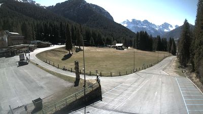 immagine della webcam nei dintorni di San Simone: webcam Spiazzi di Gromo