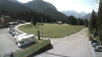 immagine della webcam nei dintorni di Oltre il Colle: webcam Spiazzi di Gromo