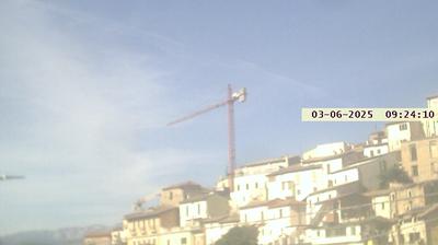 immagine della webcam nei dintorni di Prati di Tivo: webcam Ofena