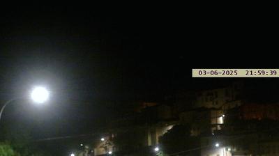 immagine della webcam nei dintorni di Isola del Gran Sasso d'Italia: webcam Ofena