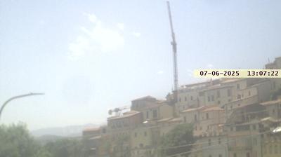 immagine della webcam nei dintorni di Fonte Cerreto: webcam Ofena
