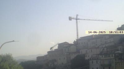 immagine della webcam nei dintorni di Campo Felice: webcam Ofena