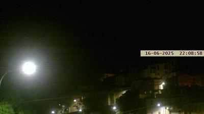 immagine della webcam nei dintorni di Sant'Eusanio Forconese: webcam Ofena