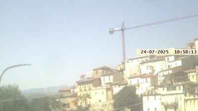 immagine della webcam nei dintorni di Arsita: webcam Ofena