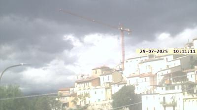 immagine della webcam nei dintorni di Onna: webcam Ofena