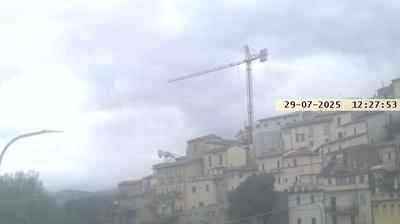immagine della webcam nei dintorni di Rocca di Cambio: webcam Ofena