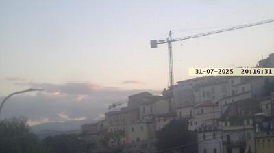 immagine della webcam nei dintorni di Paganica: webcam Ofena