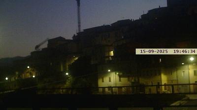 immagine della webcam nei dintorni di Sant'Eusanio Forconese: webcam Ofena
