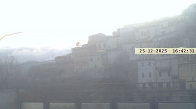 immagine della webcam nei dintorni di Penne: webcam Ofena