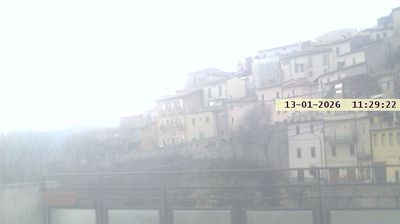 immagine della webcam nei dintorni di Carpineto della Nora: webcam Ofena