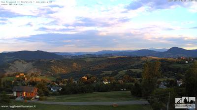immagine della webcam nei dintorni di Castelnovo ne' Monti: webcam Parco Matildico