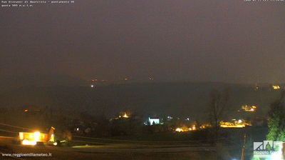 immagine della webcam nei dintorni di Serramazzoni: webcam Parco Matildico