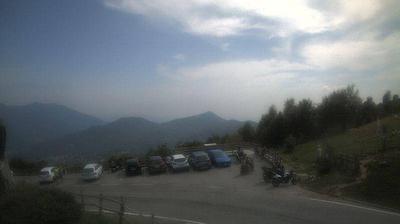 immagine della webcam nei dintorni di Mandello del Lario: webcam Sormano