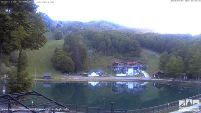 immagine della webcam nei dintorni di Castiglione di Garfagnana: webcam Cerreto Laghi