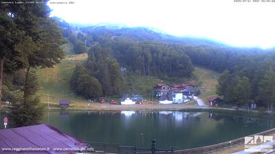 immagine della webcam nei dintorni di Tizzano Val Parma: webcam Cerreto Laghi