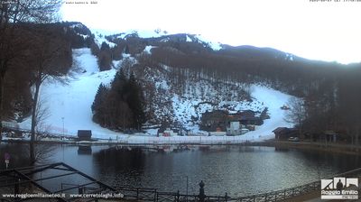 immagine della webcam nei dintorni di Cervarezza Terme: webcam Cerreto Laghi