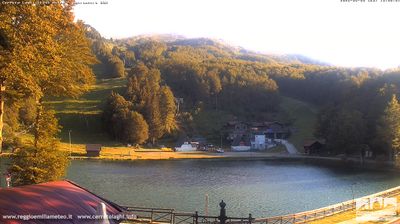 immagine della webcam nei dintorni di Capanne di Sillano: webcam Cerreto Laghi