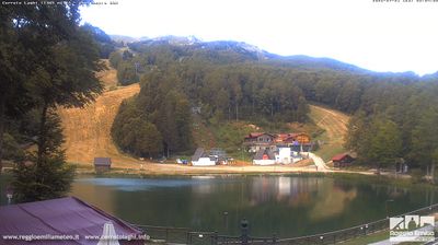 immagine della webcam nei dintorni di Capanne di Sillano: webcam Cerreto Laghi