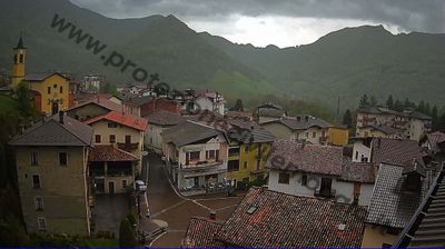 immagine della webcam nei dintorni di Mezzoldo: webcam Moggio