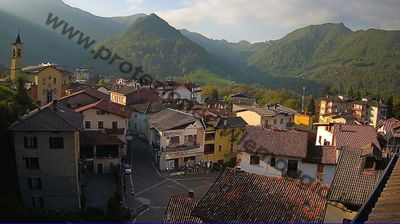 immagine della webcam nei dintorni di San Giovanni Bianco: webcam Moggio