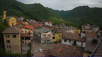 immagine della webcam nei dintorni di San Giovanni Bianco: webcam Moggio