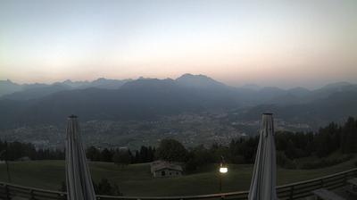 immagine della webcam nei dintorni di Spiazzi di Gromo: webcam Clusone