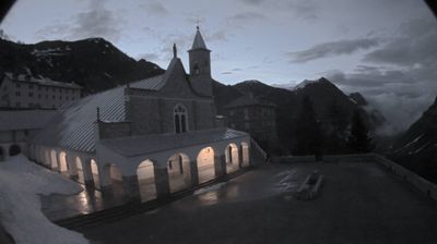 immagine della webcam nei dintorni di Pradleves: webcam Sant'Anna di Vinadio