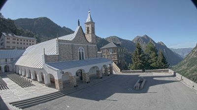 immagine della webcam nei dintorni di Acceglio: webcam Sant'Anna di Vinadio