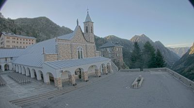 immagine della webcam nei dintorni di Entracque: webcam Sant'Anna di Vinadio