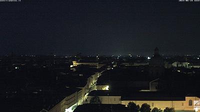 immagine della webcam nei dintorni di Bagnolo in Piano: webcam Reggio Emilia