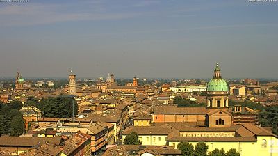 immagine della webcam nei dintorni di Bagnolo in Piano: webcam Reggio Emilia