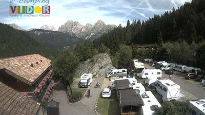 immagine della webcam nei dintorni di Colle Santa Lucia: webcam Caviola