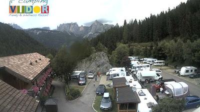 immagine della webcam nei dintorni di Malga Ciapela: webcam Caviola