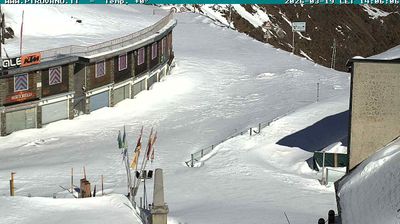 immagine della webcam nei dintorni di Carosello 3000: webcam Passo dello Stelvio