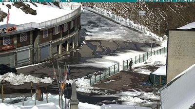immagine della webcam nei dintorni di Malles Venosta: webcam Passo dello Stelvio