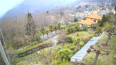 immagine della webcam nei dintorni di Brezzo di Bedero: webcam Trarego Viggiona