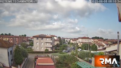 immagine della webcam nei dintorni di Marina Di Torre Del Lago: webcam Cascina
