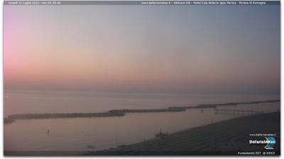immagine della webcam nei dintorni di Fogliano Marina: webcam San Mauro a Mare