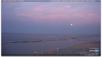 immagine della webcam nei dintorni di Fogliano Marina: webcam San Mauro a Mare