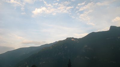 immagine della webcam nei dintorni di Novezza: webcam Avio