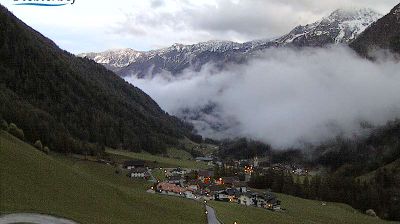 immagine della webcam nei dintorni di Valles: webcam Selva dei Molini