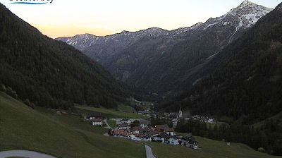 immagine della webcam nei dintorni di Predoi: webcam Selva dei Molini