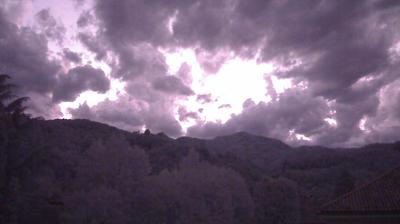 immagine della webcam nei dintorni di Cuorgnè: webcam Levone