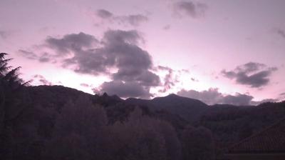 immagine della webcam nei dintorni di Rivarolo Canavese: webcam Levone