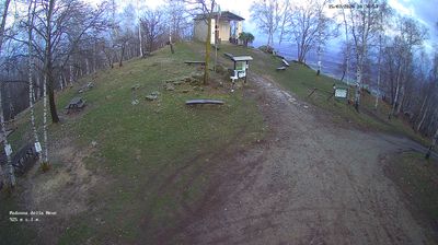 immagine della webcam nei dintorni di Baldissero Torinese: webcam Rocca Canavese