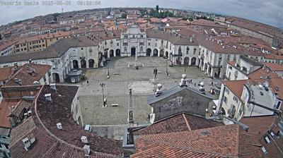 immagine della webcam nei dintorni di San Francesco al Campo: webcam Venaria Reale