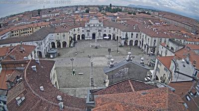 immagine della webcam nei dintorni di San Raffaele Cimena: webcam Venaria Reale