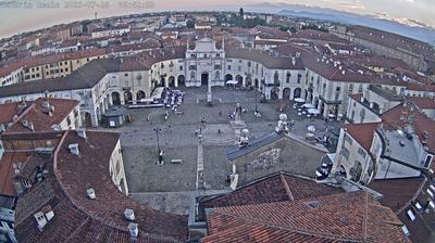 immagine della webcam nei dintorni di Nichelino: webcam Venaria Reale